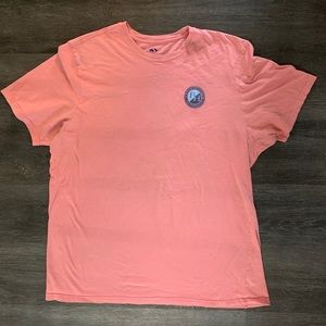 Men’s coral colored T-shirt